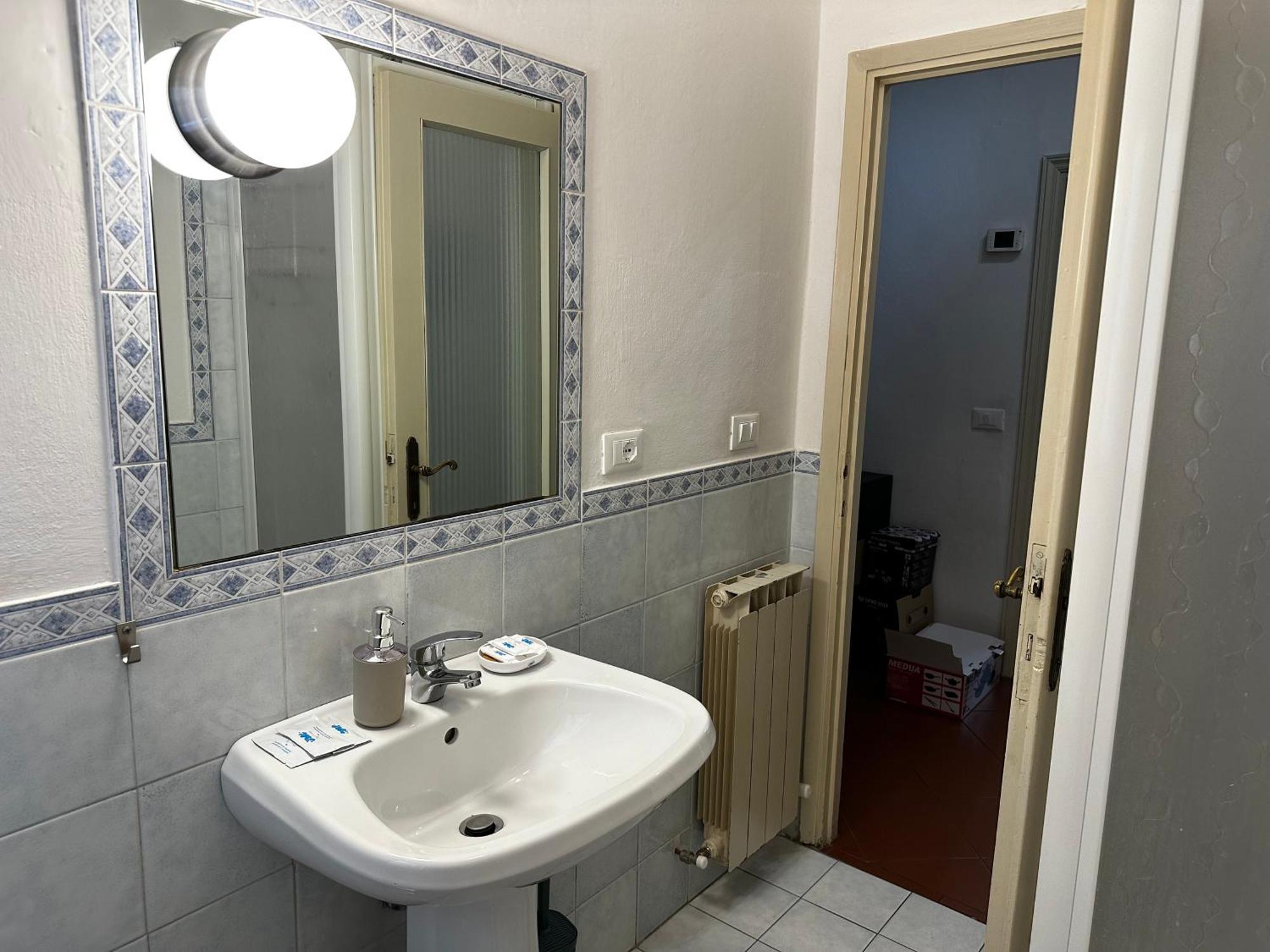 Guicciardini - Boutique Home In The Heart Of Флоренция Екстериор снимка